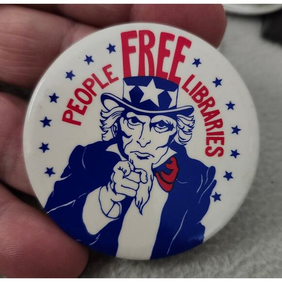 Lot 9 Vintage Library Pin Reading Books 1980s Free Libraries President Dino - Picture 10 of 10